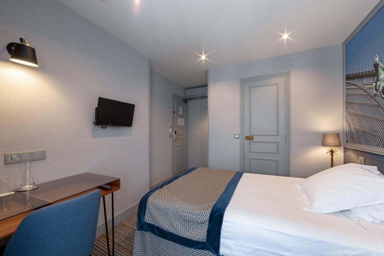 Hotel Saint Christophe Paris Bagian luar foto