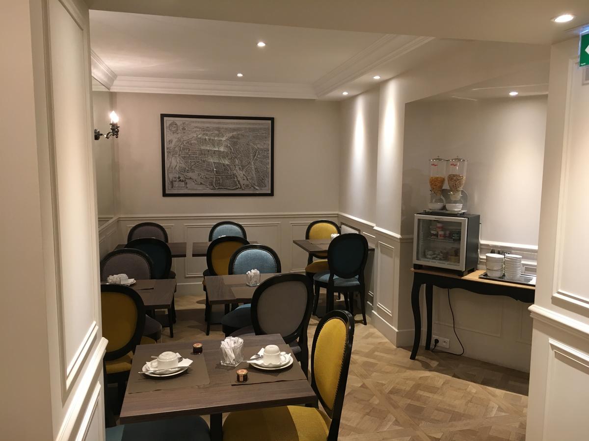 Hotel Saint Christophe Paris Bagian luar foto