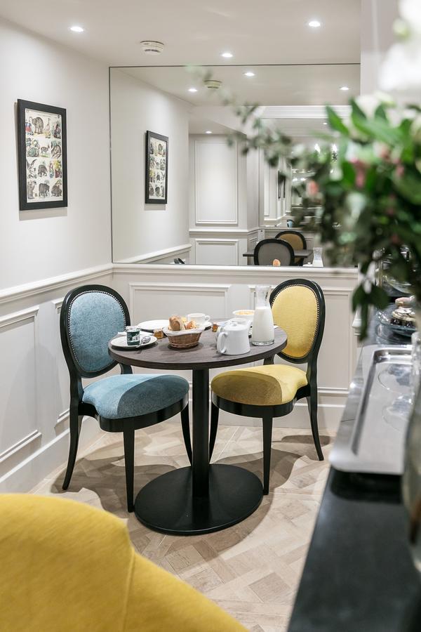 Hotel Saint Christophe Paris Bagian luar foto