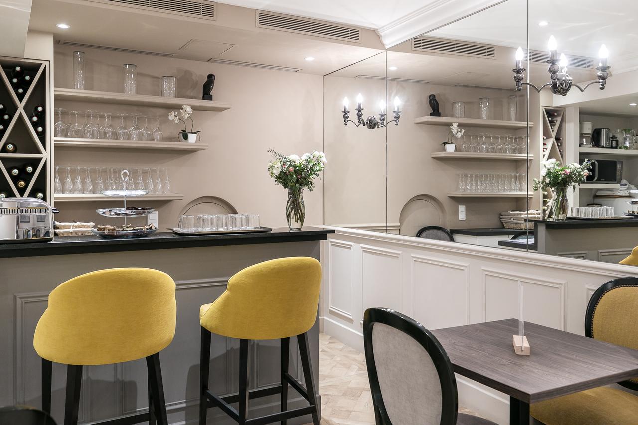 Hotel Saint Christophe Paris Bagian luar foto