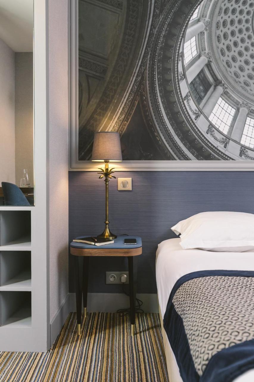 Hotel Saint Christophe Paris Bagian luar foto