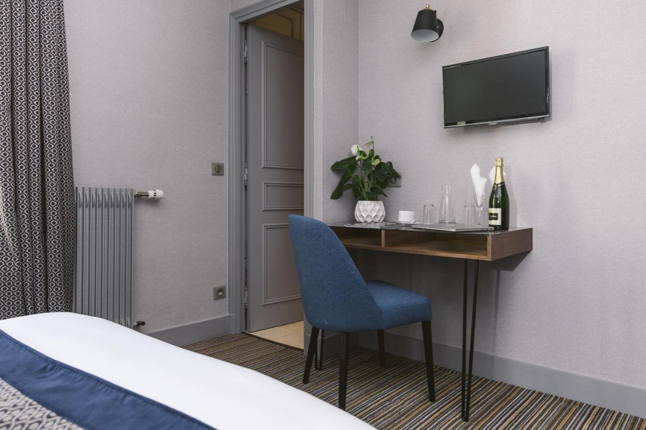 Hotel Saint Christophe Paris Bagian luar foto